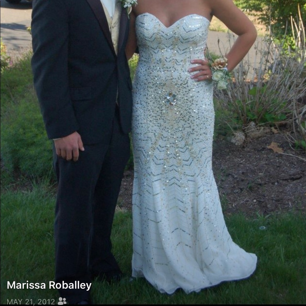 Prom dress